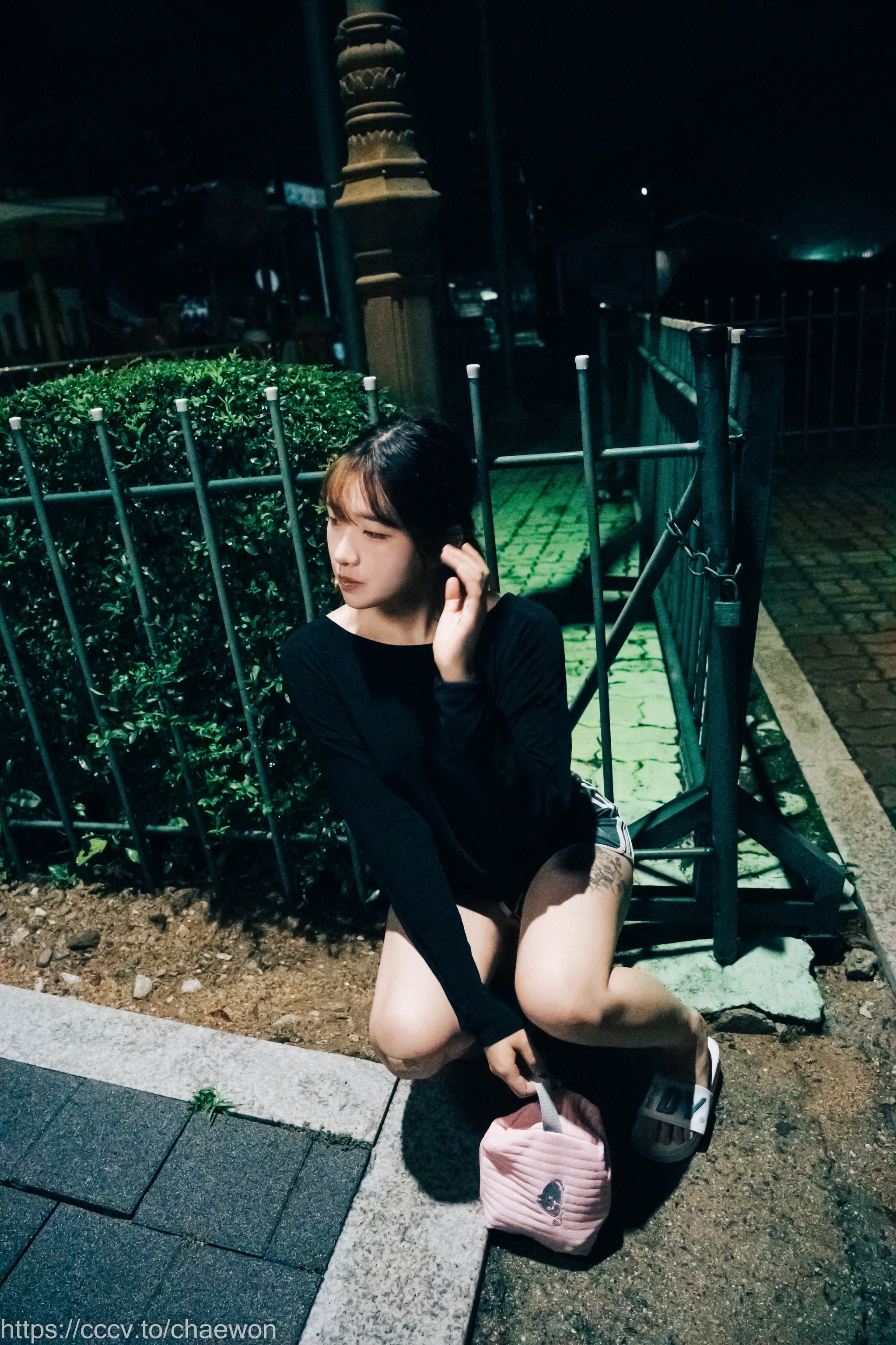 Sonson손손 - NO.055 Sonson(손손) [Loozy] SonSon (손손) - Public Toilet [157P]-XikXak
